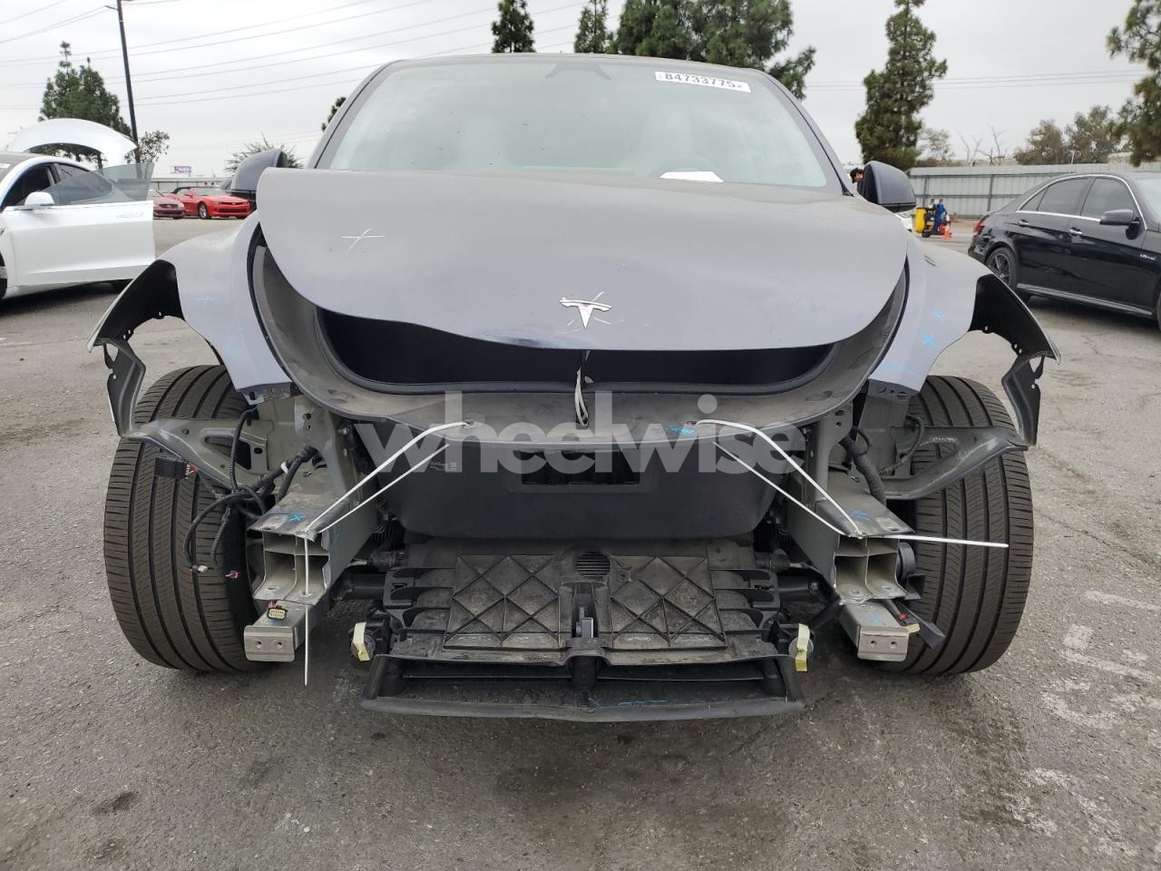 Photo 5 of 2024 TESLA MODEL Y (VIN 7SAYGDEE4RA216054)