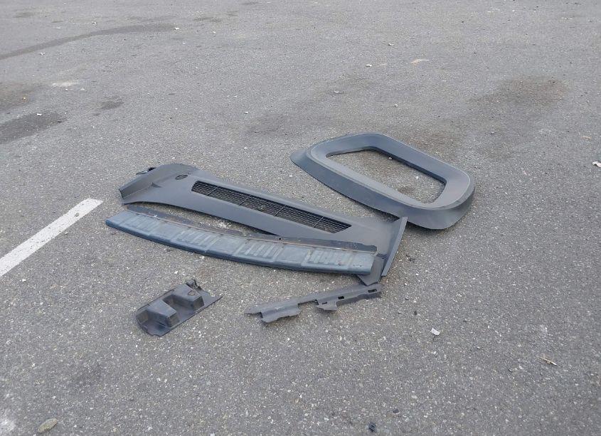 Photo 11 of 2024 Tesla Model Y LONG RANGE DUAL MOTOR ALL-WHEEL DRIVE (VIN 7SAYGDEE4RA233940)