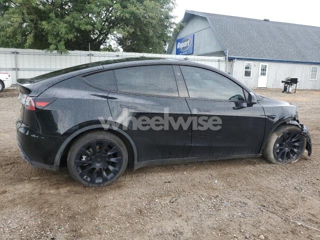 Photo 11 of 2024 TESLA MODEL Y (VIN 7SAYGDEE4RA268994)