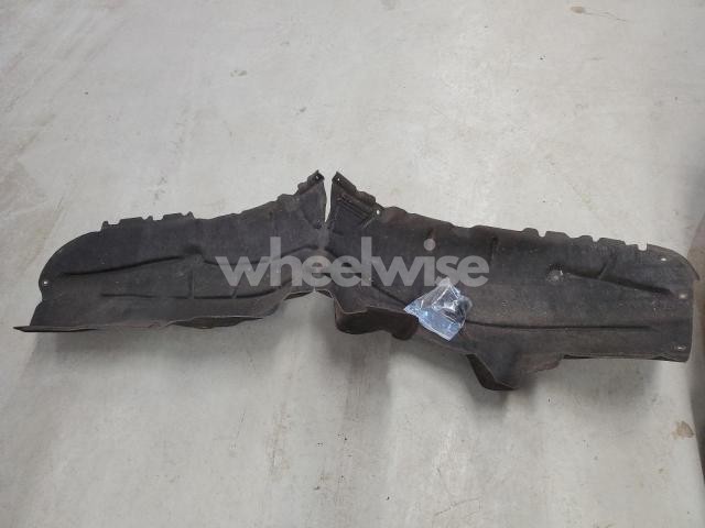 Photo 9 of 2024 TESLA MODEL Y (VIN 7SAYGDEE4RF023552)