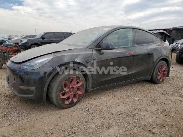 Photo 5 of 2024 TESLA MODEL Y (VIN 7SAYGDEE4RF071567)