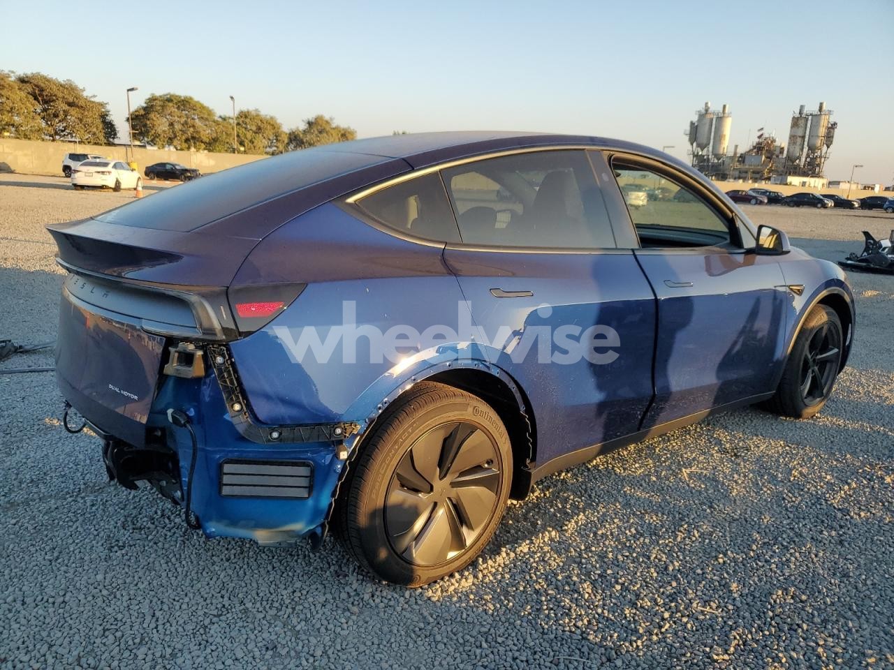 Photo 3 of 2026 TESLA MODEL Y (VIN 7SAYGDEE4TF356406)