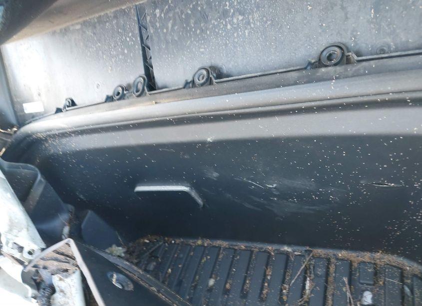 Photo 10 of 2022 Tesla Model Y LONG RANGE DUAL MOTOR ALL-WHEEL DRIVE (VIN 7SAYGDEE5NF362492)