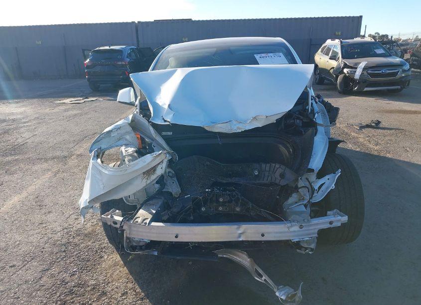 Photo 6 of 2022 Tesla Model Y LONG RANGE DUAL MOTOR ALL-WHEEL DRIVE (VIN 7SAYGDEE5NF362492)