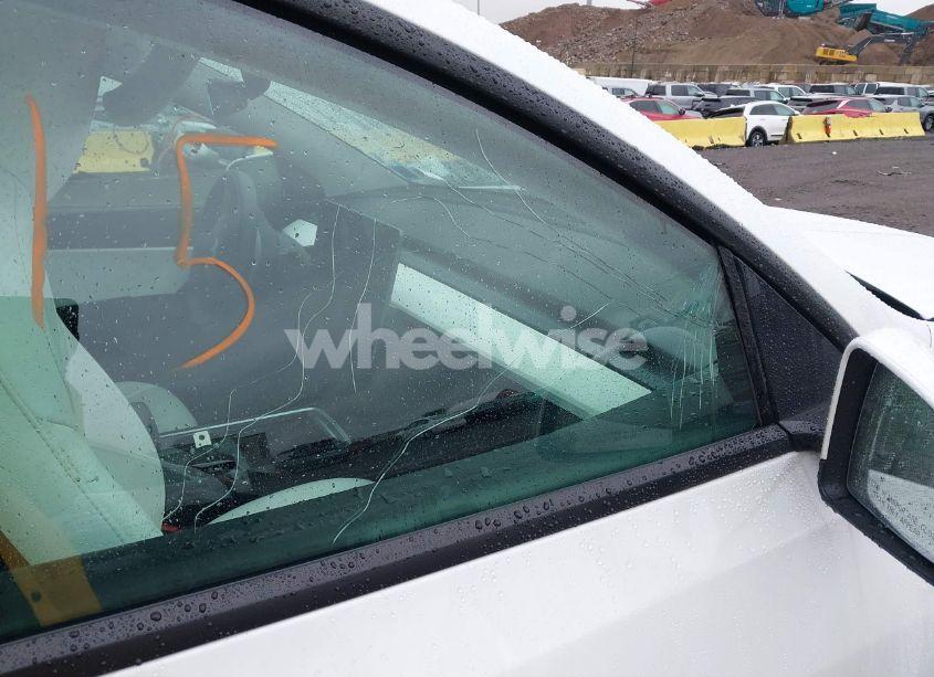 Photo 19 of 2022 Tesla Model Y LONG RANGE DUAL MOTOR ALL-WHEEL DRIVE (VIN 7SAYGDEE5NF389692)