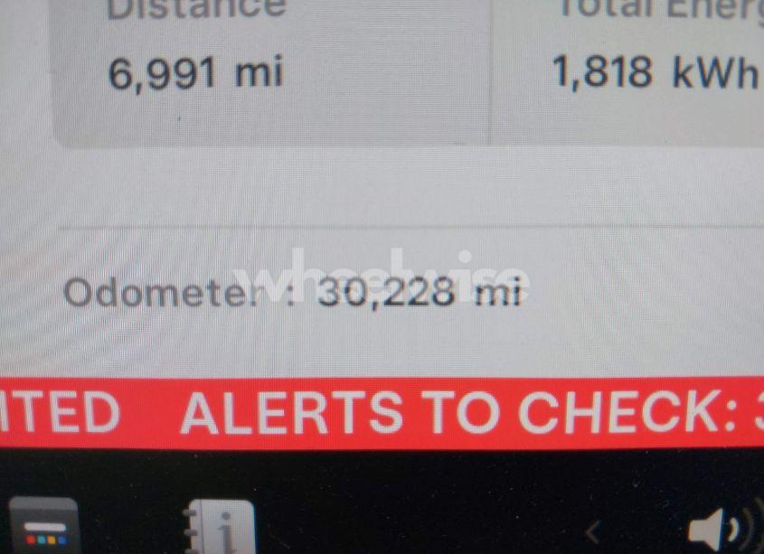 Photo 15 of 2022 Tesla Model Y LONG RANGE DUAL MOTOR ALL-WHEEL DRIVE (VIN 7SAYGDEE5NF434081)