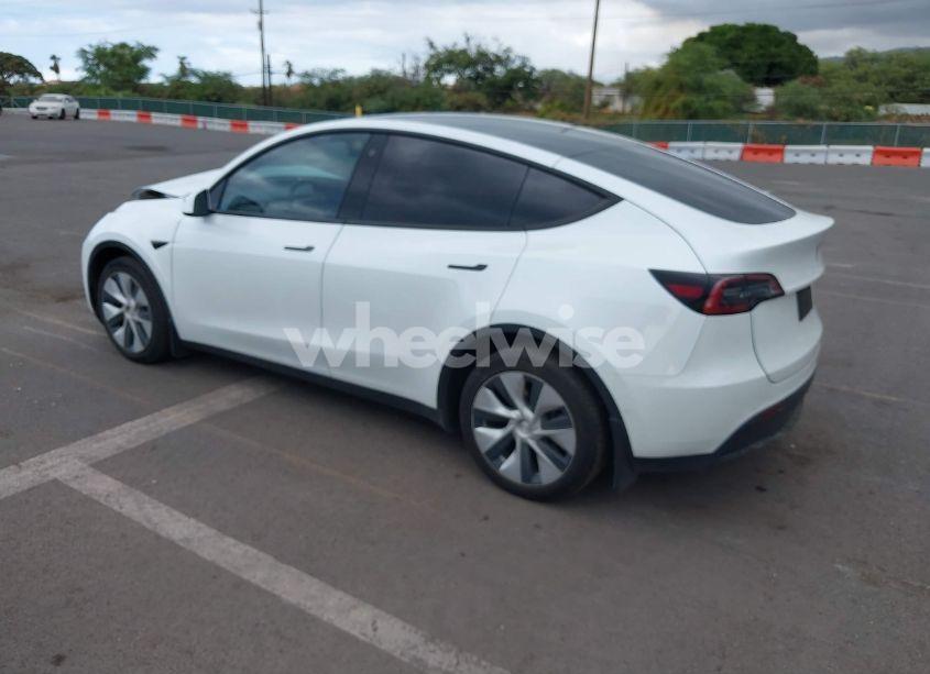 Photo 3 of 2022 Tesla Model Y LONG RANGE DUAL MOTOR ALL-WHEEL DRIVE (VIN 7SAYGDEE5NF531913)