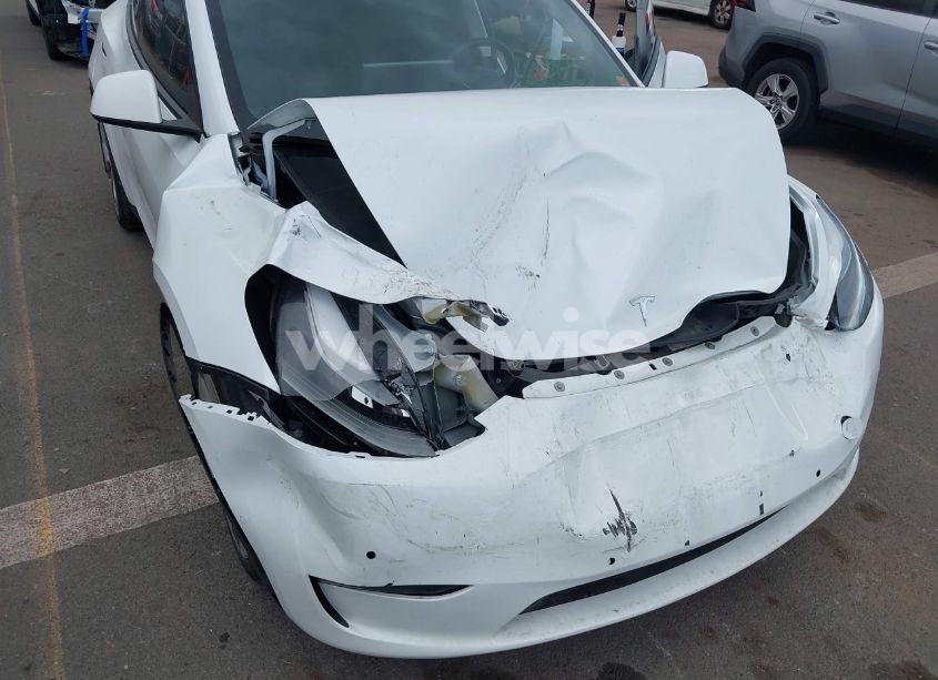 Photo 6 of 2022 Tesla Model Y LONG RANGE DUAL MOTOR ALL-WHEEL DRIVE (VIN 7SAYGDEE5NF531913)