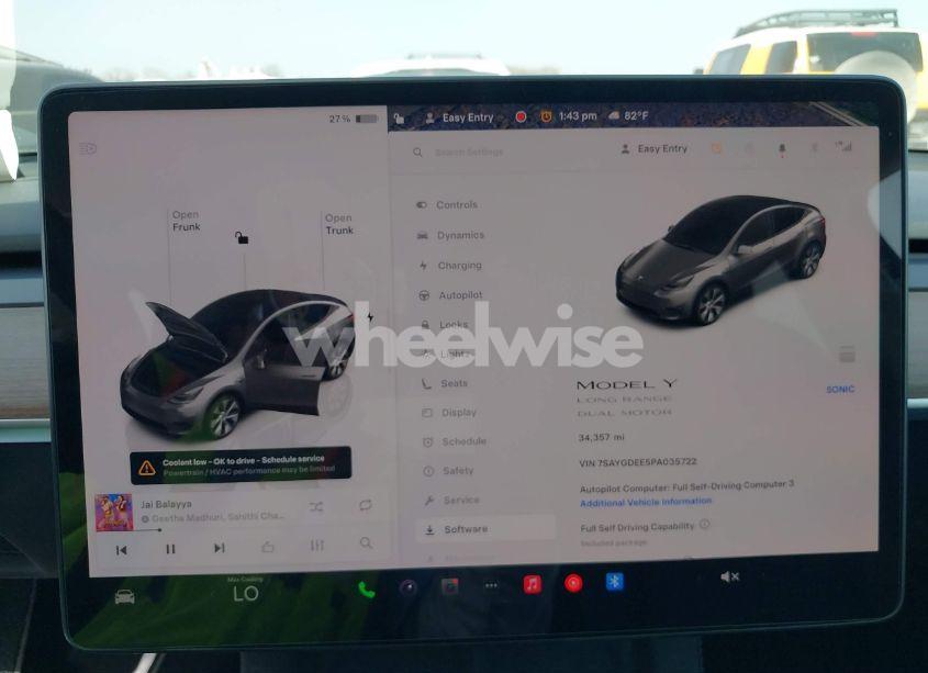 Photo 18 of 2023 Tesla Model Y AWD/LONG RANGE DUAL MOTOR ALL-WHEEL DRIVE (VIN 7SAYGDEE5PA035722)