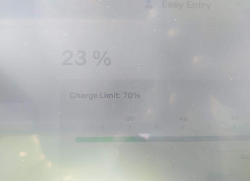 Photo 18 of 2023 Tesla Model Y (VIN 7SAYGDEE5PA037289)