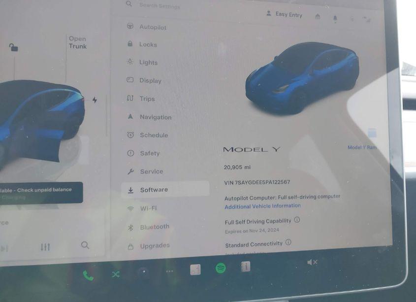 Photo 7 of 2023 Tesla Model Y AWD/LONG RANGE DUAL MOTOR ALL-WHEEL DRIVE (VIN 7SAYGDEE5PA122567)