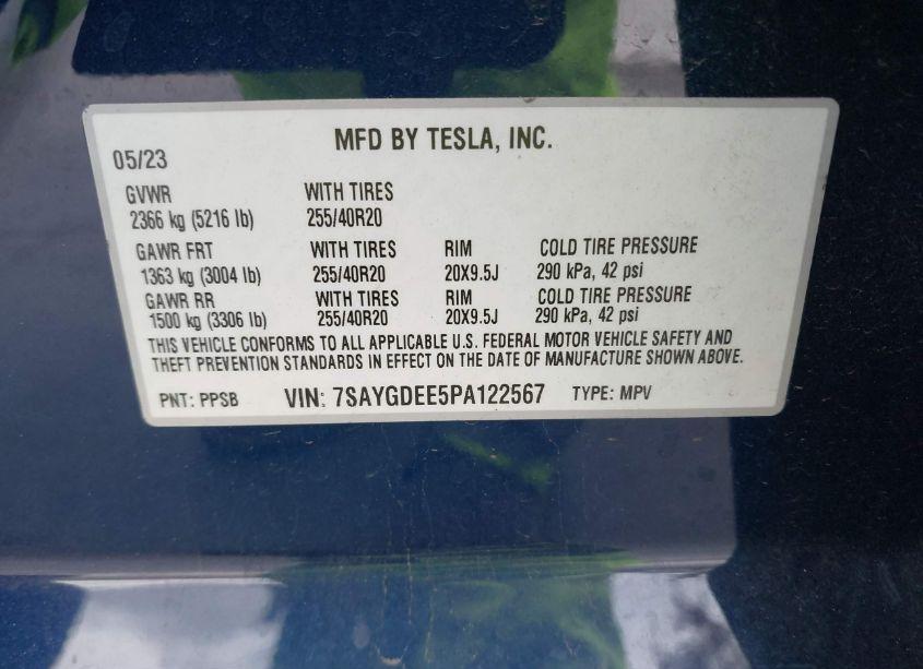 Photo 9 of 2023 Tesla Model Y AWD/LONG RANGE DUAL MOTOR ALL-WHEEL DRIVE (VIN 7SAYGDEE5PA122567)