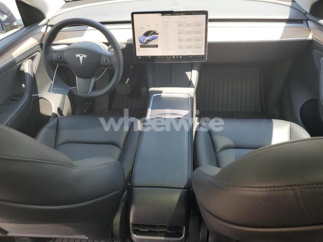 Photo 3 of 2023 TESLA MODEL Y (VIN 7SAYGDEE5PA166908)