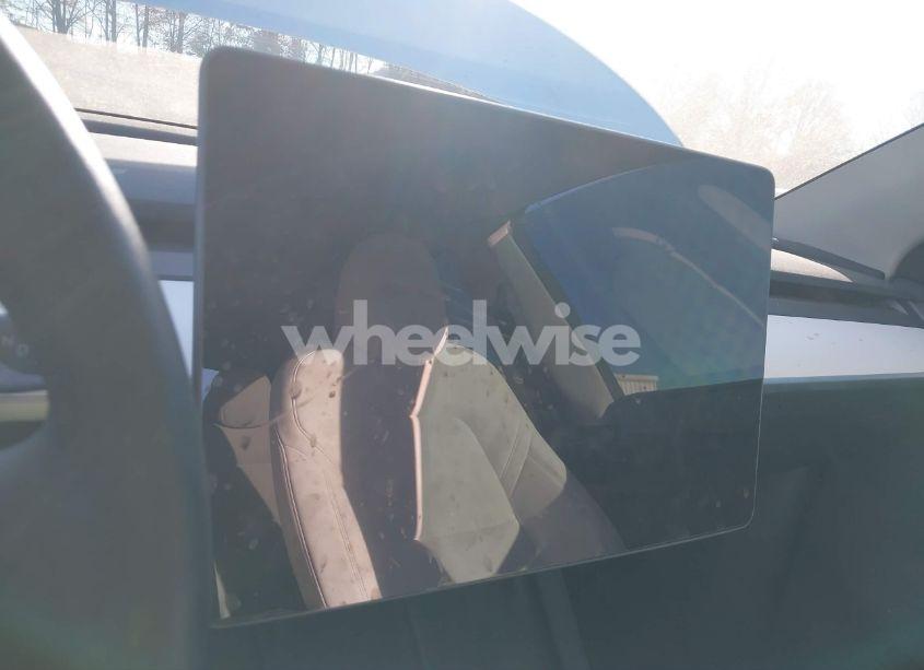 Photo 17 of 2023 Tesla Model Y AWD/LONG RANGE DUAL MOTOR ALL-WHEEL DRIVE (VIN 7SAYGDEE5PA174328)