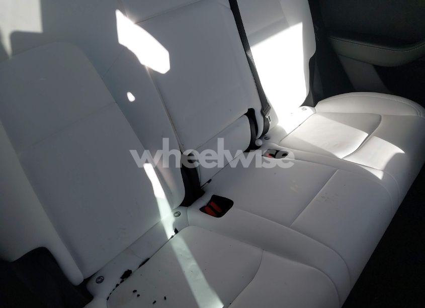 Photo 8 of 2023 Tesla Model Y AWD/LONG RANGE DUAL MOTOR ALL-WHEEL DRIVE (VIN 7SAYGDEE5PA174328)