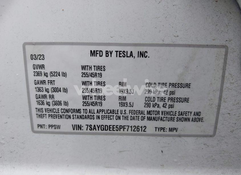 Photo 9 of 2023 Tesla Model Y AWD/LONG RANGE DUAL MOTOR ALL-WHEEL DRIVE (VIN 7SAYGDEE5PF712612)