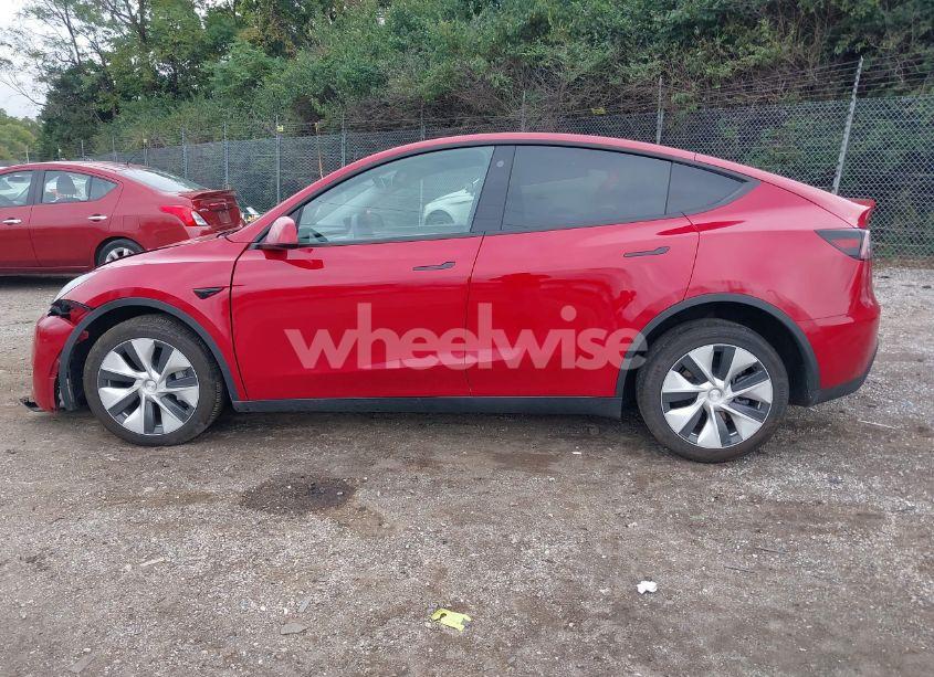 Photo 15 of 2023 Tesla Model Y AWD/LONG RANGE DUAL MOTOR ALL-WHEEL DRIVE (VIN 7SAYGDEE5PF783714)