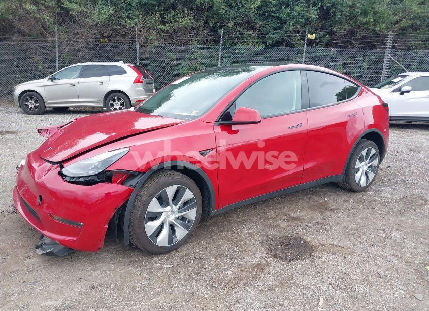 Photo 2 of 2023 Tesla Model Y AWD/LONG RANGE DUAL MOTOR ALL-WHEEL DRIVE (VIN 7SAYGDEE5PF783714)