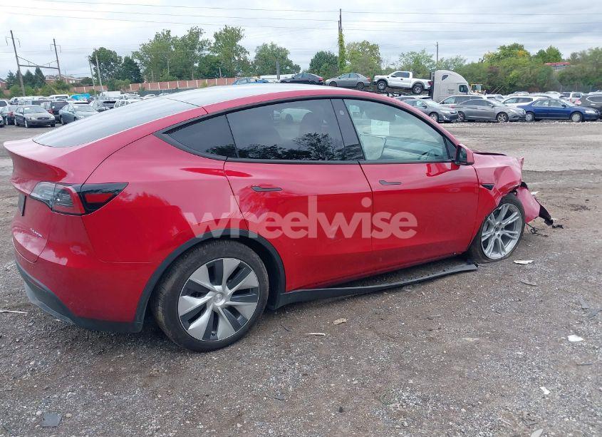 Photo 4 of 2023 Tesla Model Y AWD/LONG RANGE DUAL MOTOR ALL-WHEEL DRIVE (VIN 7SAYGDEE5PF783714)