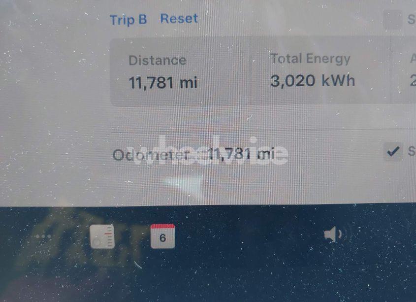 Photo 14 of 2023 Tesla Model Y AWD/LONG RANGE DUAL MOTOR ALL-WHEEL DRIVE (VIN 7SAYGDEE5PF799248)