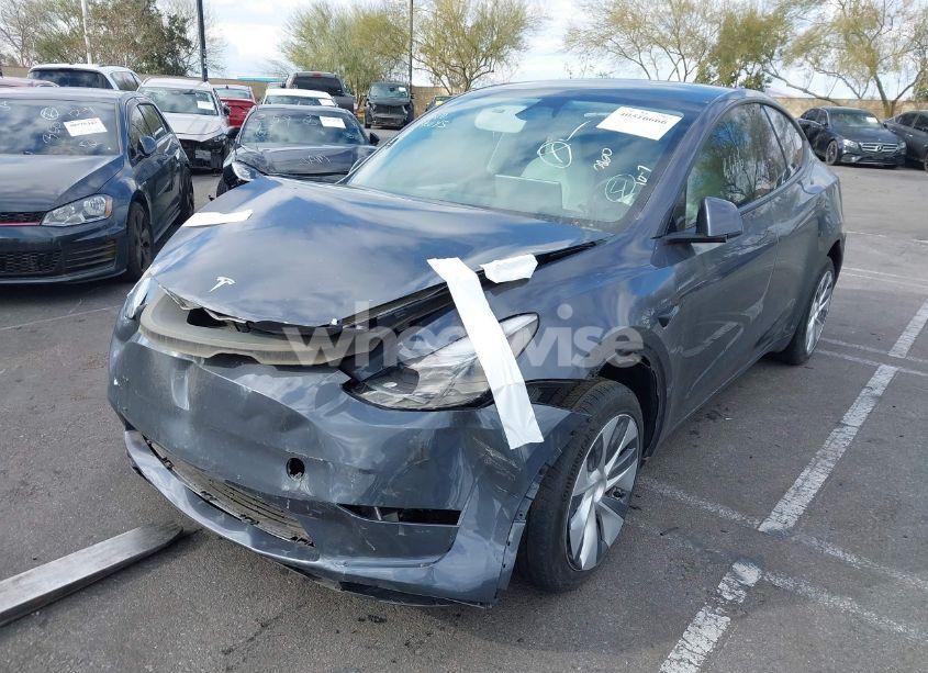Photo 2 of 2023 Tesla Model Y AWD/LONG RANGE DUAL MOTOR ALL-WHEEL DRIVE (VIN 7SAYGDEE5PF852742)