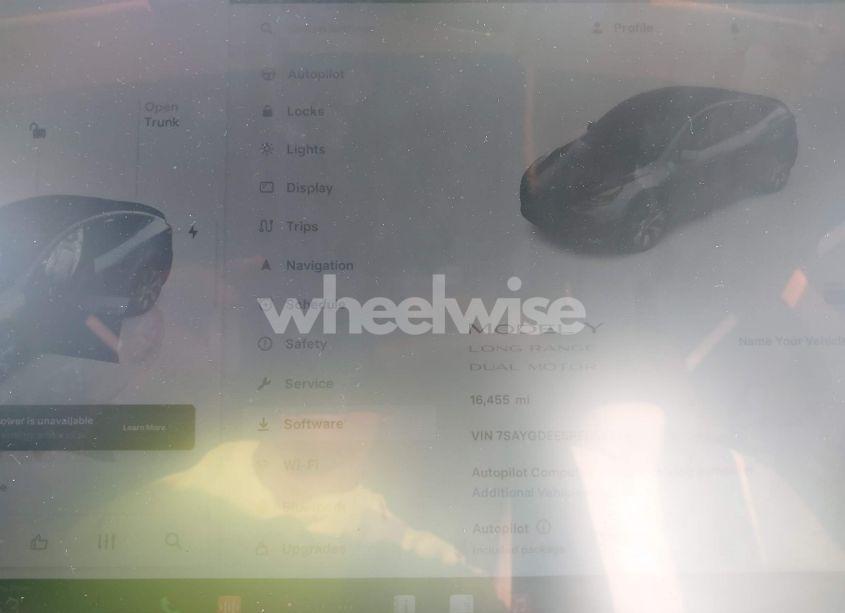 Photo 7 of 2023 Tesla Model Y AWD/LONG RANGE DUAL MOTOR ALL-WHEEL DRIVE (VIN 7SAYGDEE5PF852742)