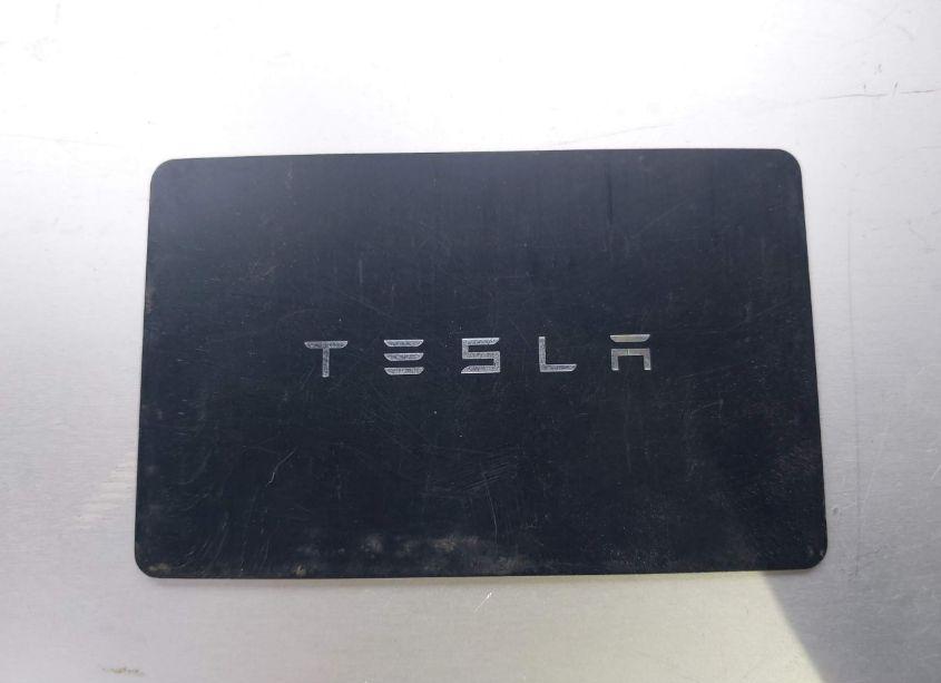 Photo 11 of 2023 Tesla Model Y AWD/LONG RANGE DUAL MOTOR ALL-WHEEL DRIVE (VIN 7SAYGDEE5PF909067)