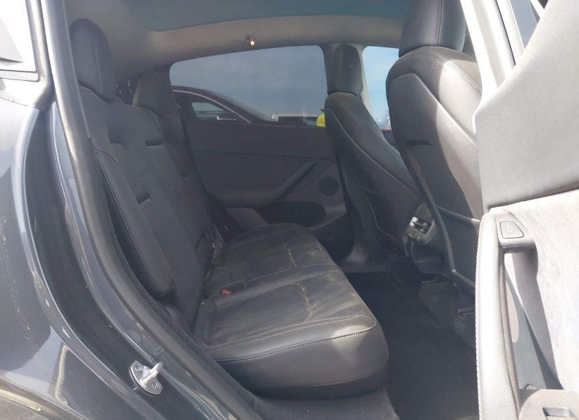 Photo 8 of 2023 Tesla Model Y AWD/LONG RANGE DUAL MOTOR ALL-WHEEL DRIVE (VIN 7SAYGDEE5PF909067)