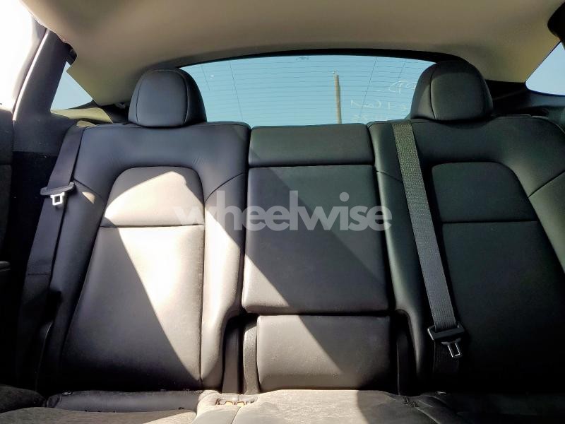 Photo 9 of 2024 TESLA MODEL Y (VIN 7SAYGDEE5RA222462)