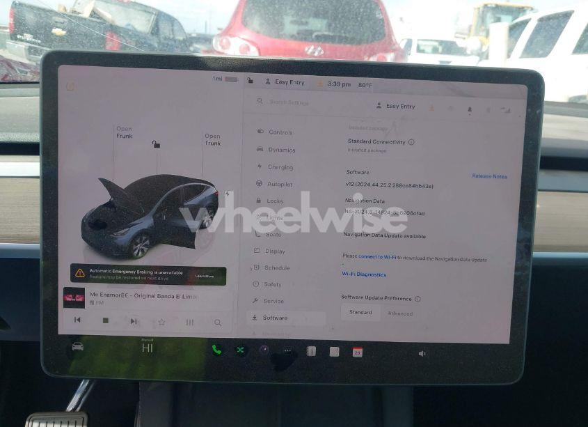 Photo 7 of 2024 Tesla Model Y LONG RANGE DUAL MOTOR ALL-WHEEL DRIVE (VIN 7SAYGDEE5RA256711)