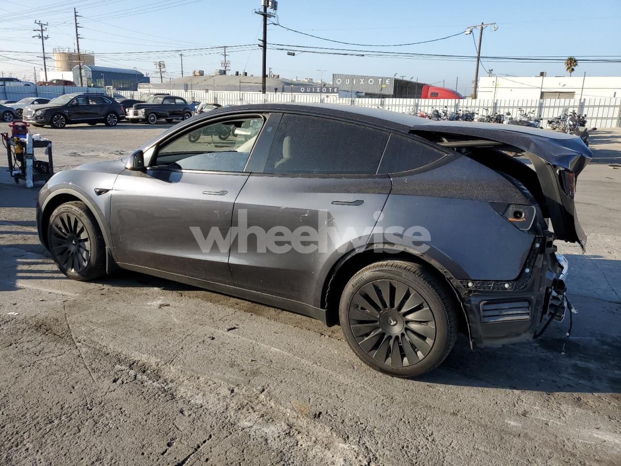 Photo 2 of 2024 TESLA MODEL Y (VIN 7SAYGDEE5RA265246)