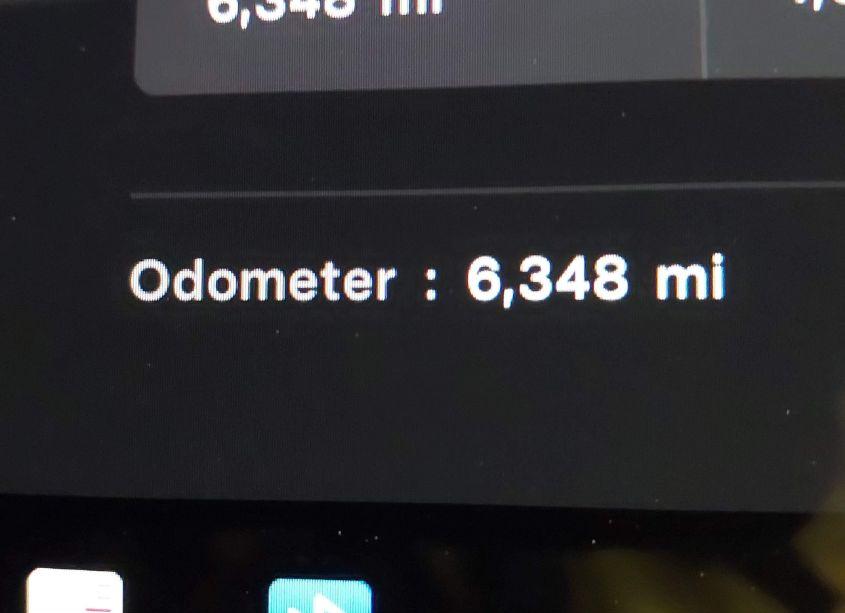 Photo 15 of 2024 Tesla Model Y LONG RANGE DUAL MOTOR ALL-WHEEL DRIVE (VIN 7SAYGDEE5RA284010)