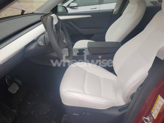 Photo 2 of 2024 TESLA MODEL Y (VIN 7SAYGDEE5RA305759)