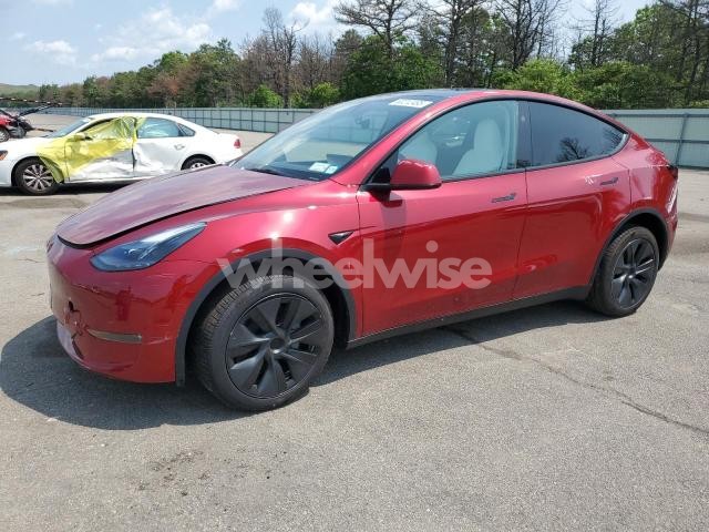 Photo 9 of 2024 TESLA MODEL Y (VIN 7SAYGDEE5RA305759)