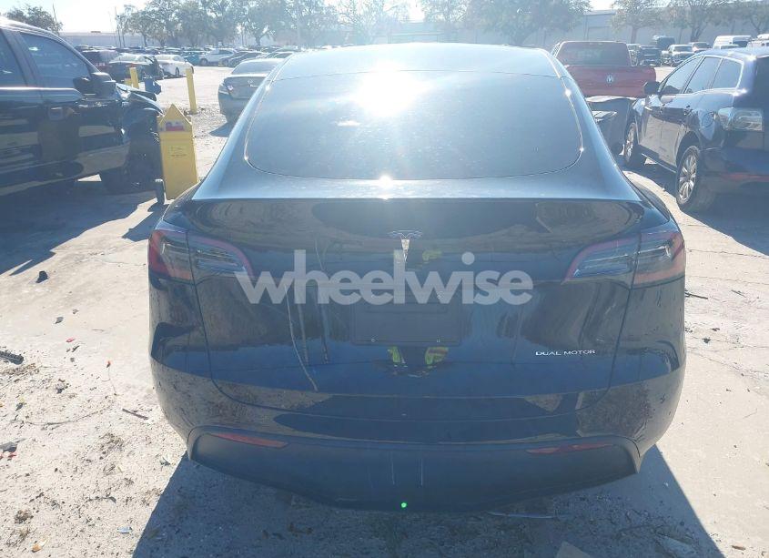 Photo 16 of 2024 Tesla Model Y LONG RANGE DUAL MOTOR ALL-WHEEL DRIVE (VIN 7SAYGDEE5RA330192)