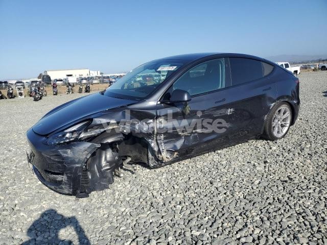 Photo 11 of 2024 TESLA MODEL Y (VIN 7SAYGDEE5RF032390)