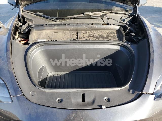 Photo 2 of 2024 TESLA MODEL Y (VIN 7SAYGDEE5RF085770)