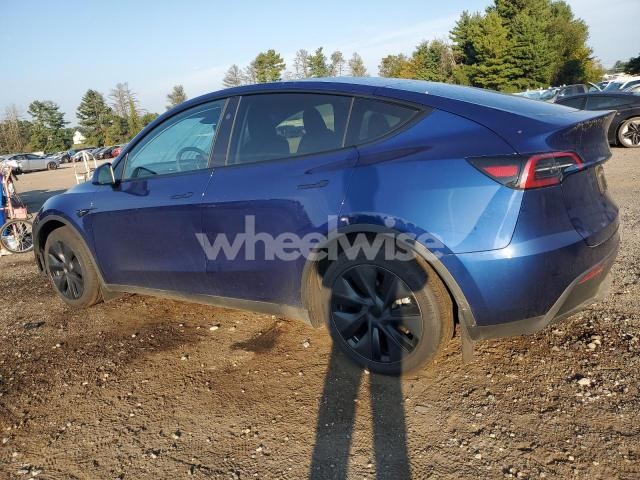 Photo 6 of 2024 TESLA MODEL Y (VIN 7SAYGDEE5RF199039)