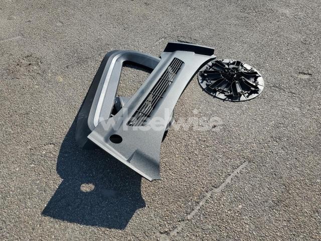 Photo 3 of 2025 TESLA MODEL Y (VIN 7SAYGDEE5SF288468)