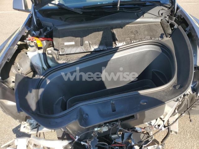 Photo 4 of 2025 TESLA MODEL Y (VIN 7SAYGDEE5SF288468)