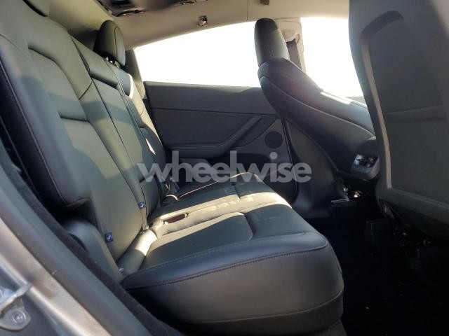 Photo 5 of 2025 TESLA MODEL Y (VIN 7SAYGDEE5SF288468)