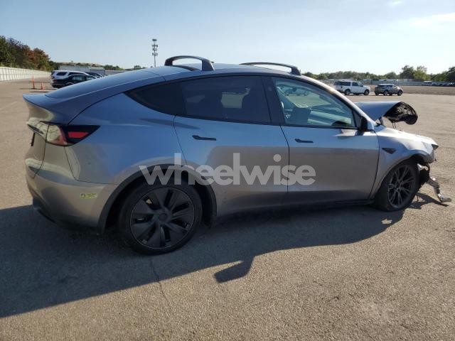 Photo 6 of 2025 TESLA MODEL Y (VIN 7SAYGDEE5SF288468)