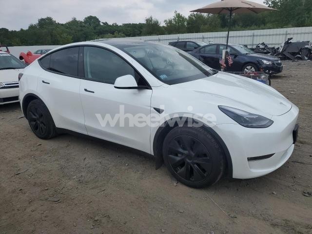 Photo 10 of 2025 TESLA MODEL Y (VIN 7SAYGDEE5SF306967)