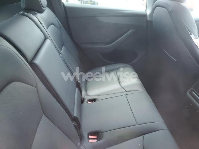Photo 11 of 2026 TESLA MODEL Y N/A (VIN 7SAYGDEE5TF362294)