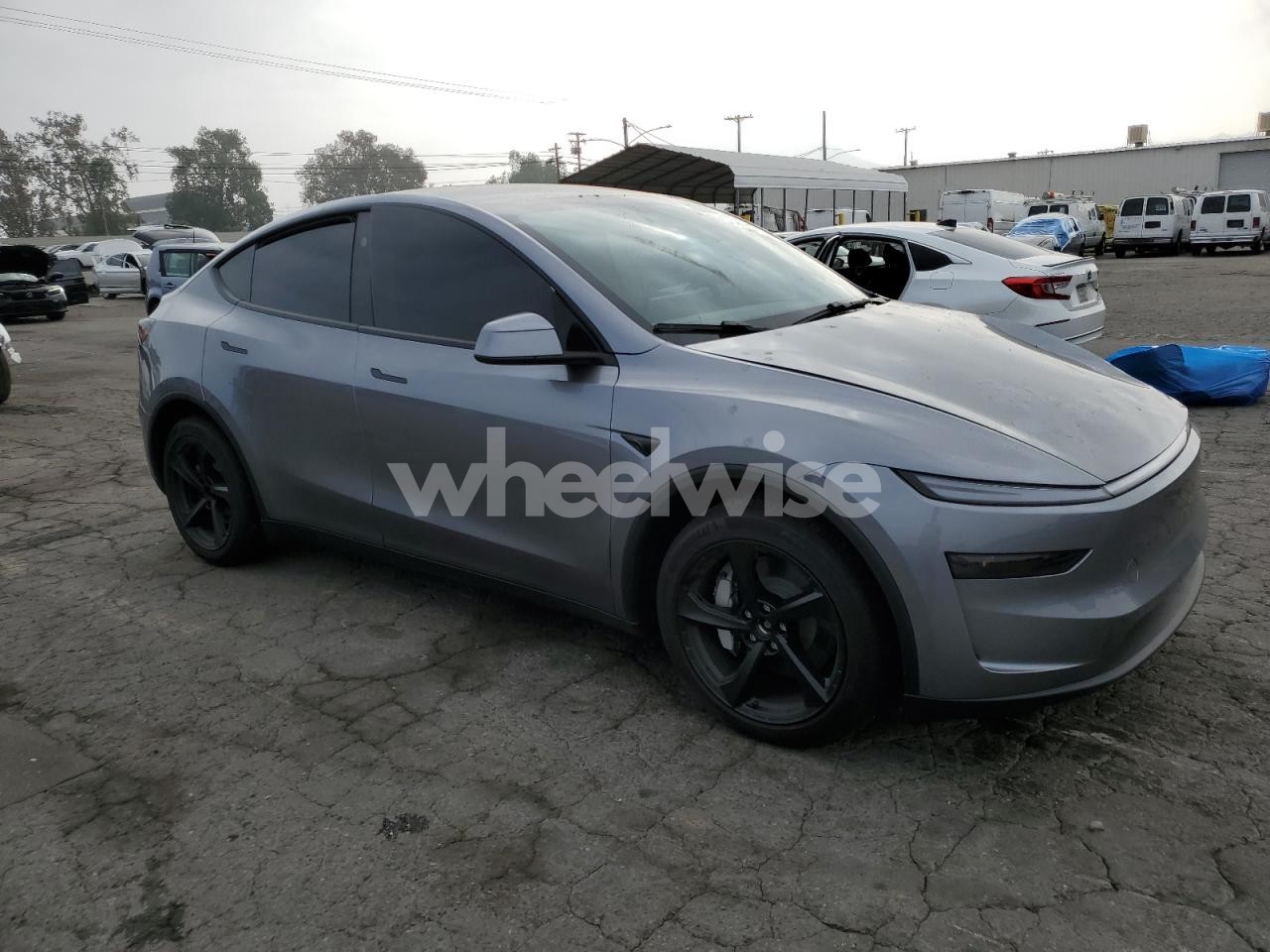 Photo 4 of 2026 TESLA MODEL Y (VIN 7SAYGDEE5TF432974)