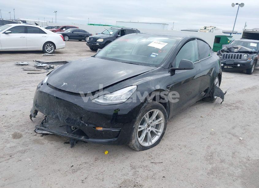 Photo 15 of 2022 Tesla Model Y LONG RANGE DUAL MOTOR ALL-WHEEL DRIVE (VIN 7SAYGDEE6NA004556)