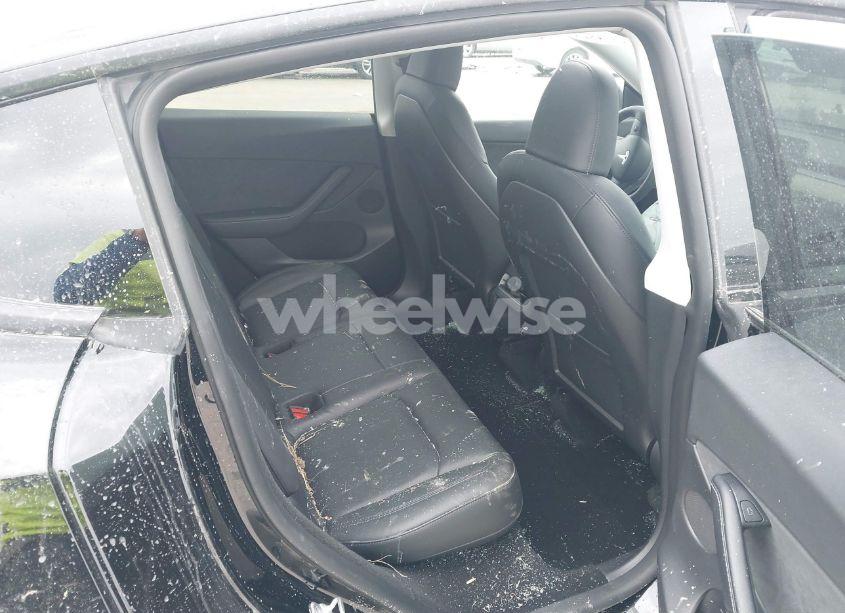 Photo 8 of 2022 Tesla Model Y LONG RANGE DUAL MOTOR ALL-WHEEL DRIVE (VIN 7SAYGDEE6NA004556)