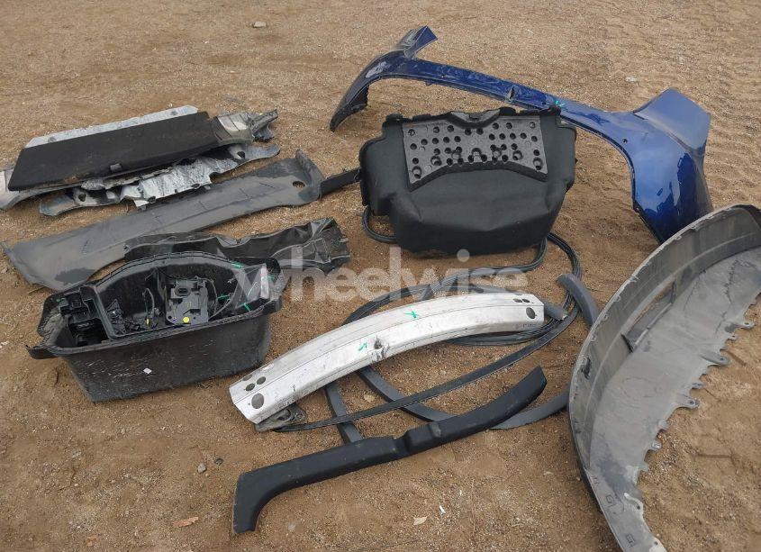 Photo 12 of 2022 Tesla Model Y LONG RANGE DUAL MOTOR ALL-WHEEL DRIVE (VIN 7SAYGDEE6NA021115)