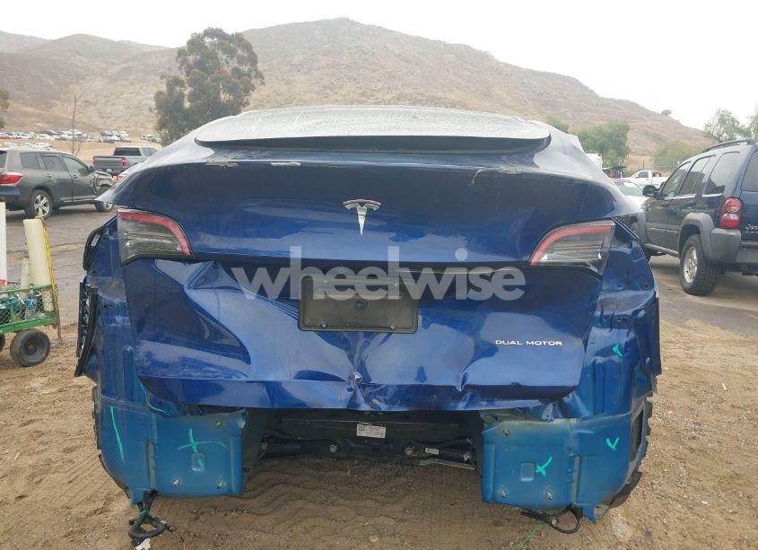 Photo 17 of 2022 Tesla Model Y LONG RANGE DUAL MOTOR ALL-WHEEL DRIVE (VIN 7SAYGDEE6NA021115)