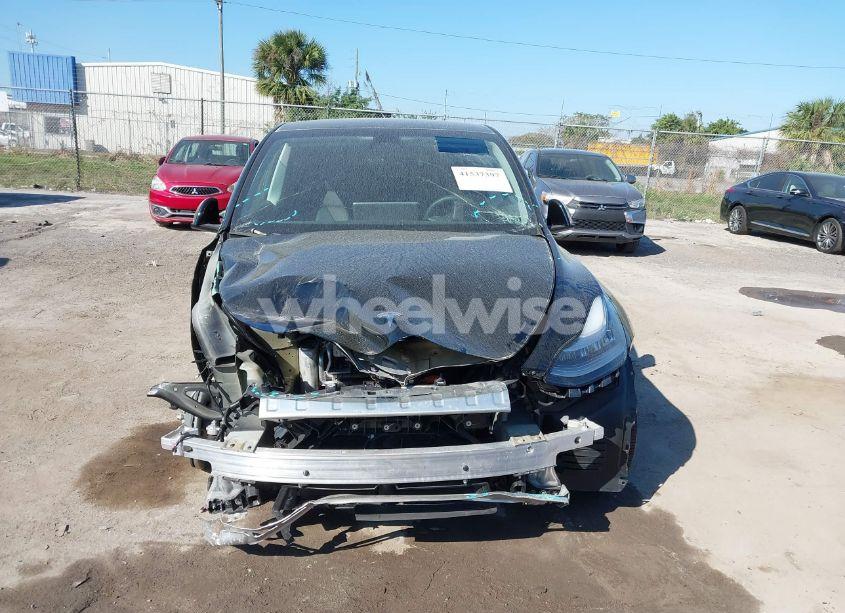 Photo 12 of 2022 Tesla Model Y LONG RANGE DUAL MOTOR ALL-WHEEL DRIVE (VIN 7SAYGDEE6NF313947)